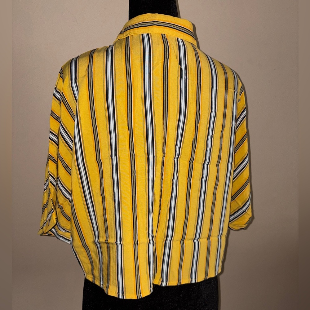 Polly & Esther Yellow and Gray Striped Crop Top - Picture 6 of 6